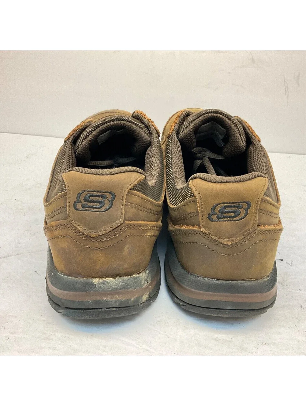 Skechers used shoes